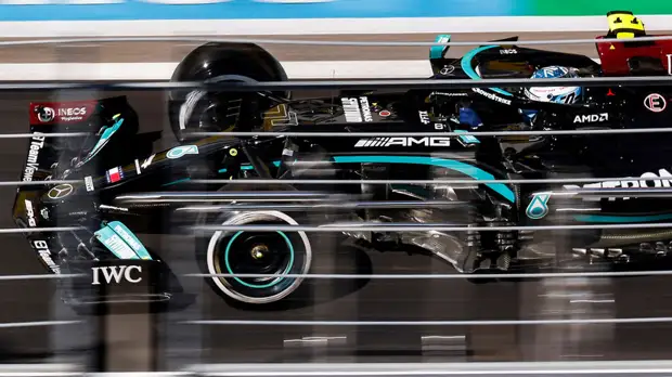 Боттас стал лучшим во второй практике Гран-при России, Мазепин — 19-й