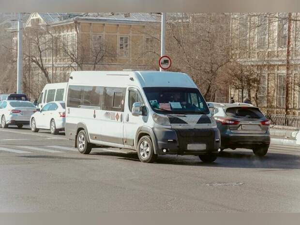 Читинцы жалуются на переполненные маршрутки