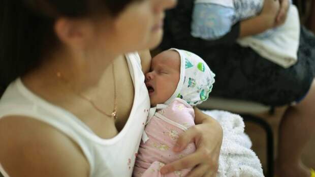 В Алтайском крае увеличили пенсии матерям, воспитавшим пятерых и более детей