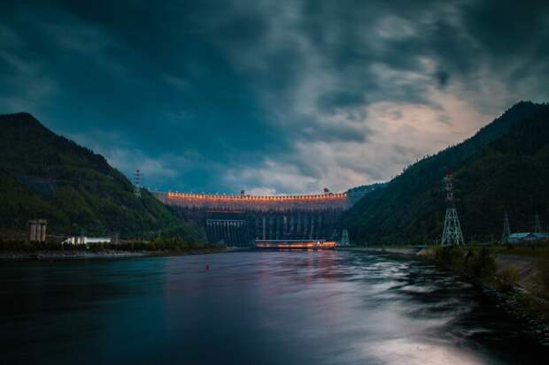 Мощь и обаяние отечественных ГЭС вода, гидроэлектростанция, гэс, река, россия, электричество, энергетика, эстетика