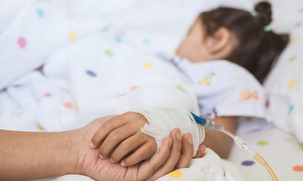 Частые простуды у девочки оказались признаком тяжелого порока сердца