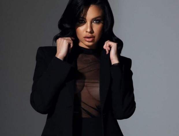 Вызвавшая фурор откровенным нарядом на официальном приёме оказалась помощницей замминистра образования Украины (ФОТО)