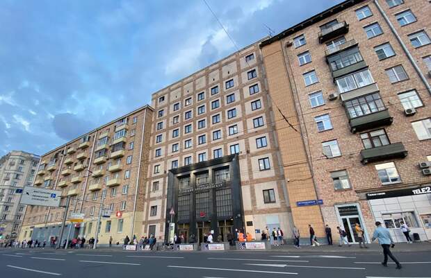 Зачем в СССР строили метро в жилых домах? (ФОТО)