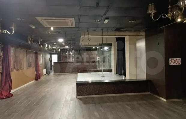 В Туле на 1 млн рублей подешевело помещение ночного клуба "Зажигалка"