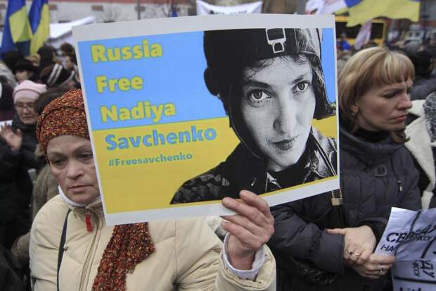 Надежда Савченко предложила воевать с Россией «космическими кораблями»
