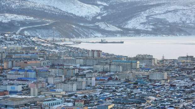 В Магадане в результате землетрясения потрескались дороги