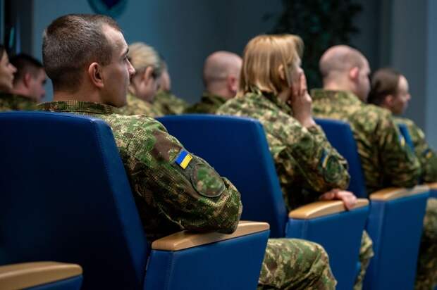 В Раде осудили «гаражные ВПК» в центре Киева: «Живой щит»