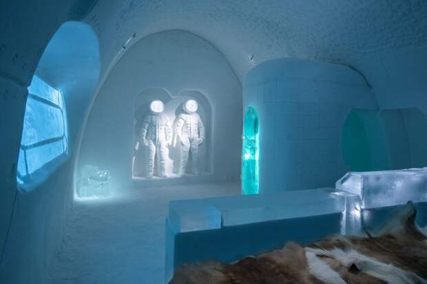 Два астронавта контролируют ваш сон зимний отдых, красота, ледяная избушка, ледяной дом, ледяной отель, ледяные скульптуры, необычные отели, швеция