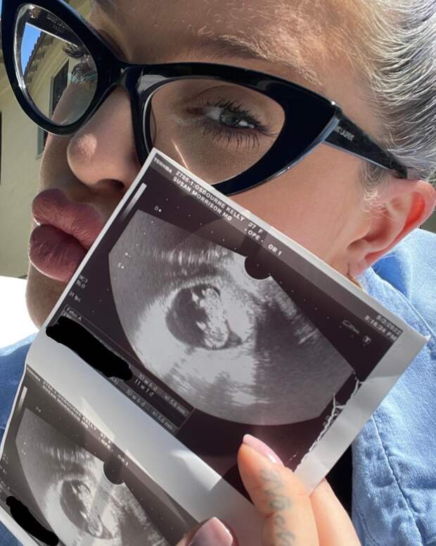 37-летняя Келли Осборн впервые станет мамой