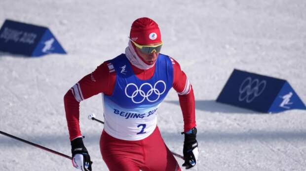 Большунов выиграл гонку преследования в финале Кубка России в Кировске