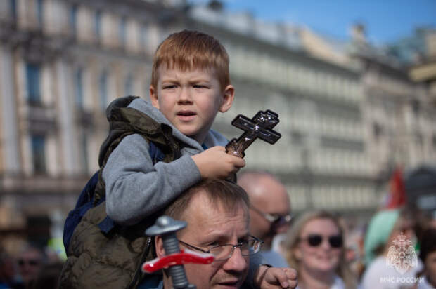 piterkrest8.jpg piterkrest8.jpg