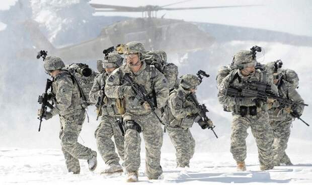 В Арктике начались военные учения США и Канады (ФОТО)