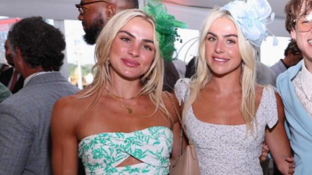 Cavinder Twins