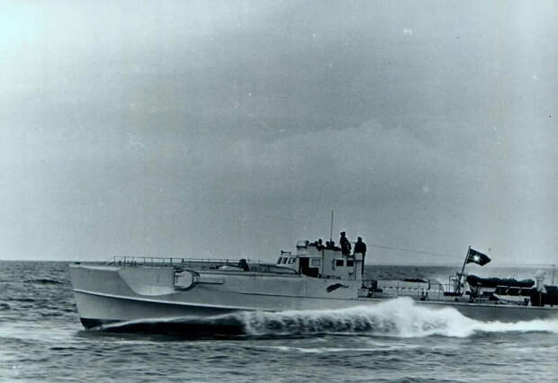 «Морской сборник» 1942 года: «Некоторые тактические приемы немецких торпедных катеров»