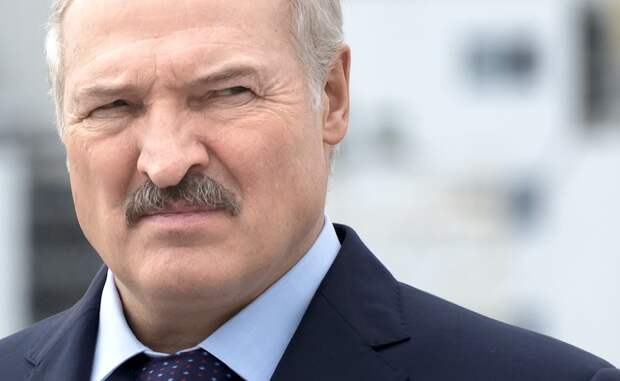 Лукашенко: «Россияне оправдываются...» Лукашенко: «Россияне оправдываются...»