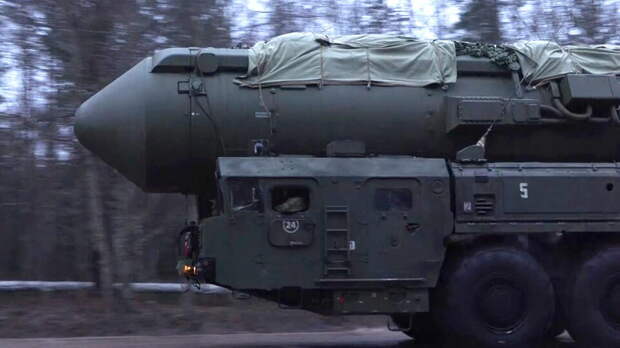 Дмитриев напомнил Каллас об отсутствии систем ПВО против "Орешника"