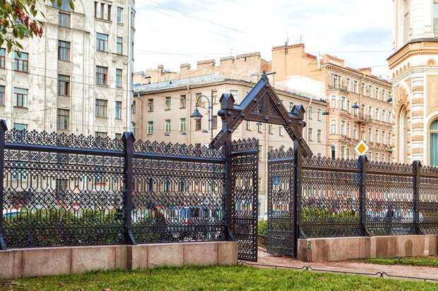 23 редких и малоизвестных достопримечательностей Петербурга