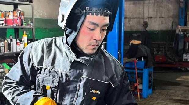 «Могу нефтяникам помочь завод построить»