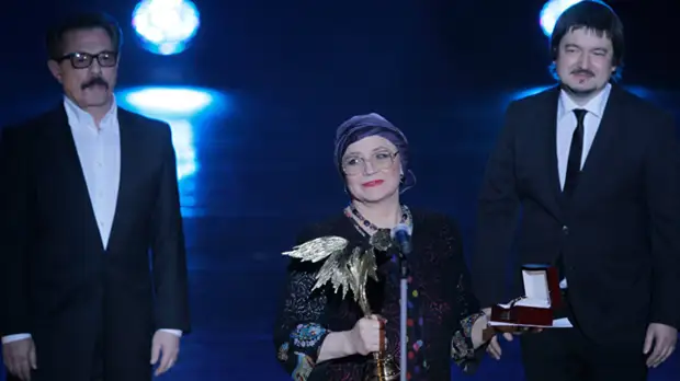 СМИ: В Москве госпитализирована актриса Нина Русланова