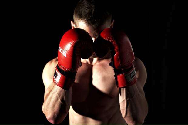 boxing-4677527_1920 alt