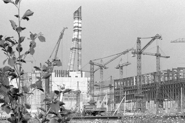 Игналинская атомная электростанция, 1984 г.