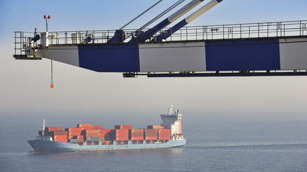 В ЕК заявили об обязательстве Грузии не принимать связанные с Россией танкеры