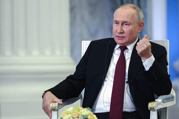 Президент России Путин дал интервью агентству "Синьхуа" перед визитом в Китай