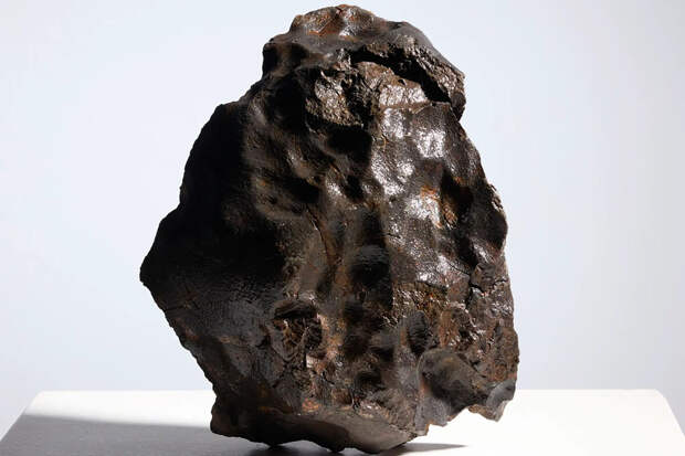 Oddity Central: настоянная на метеорите водка была выпущена французской компанией