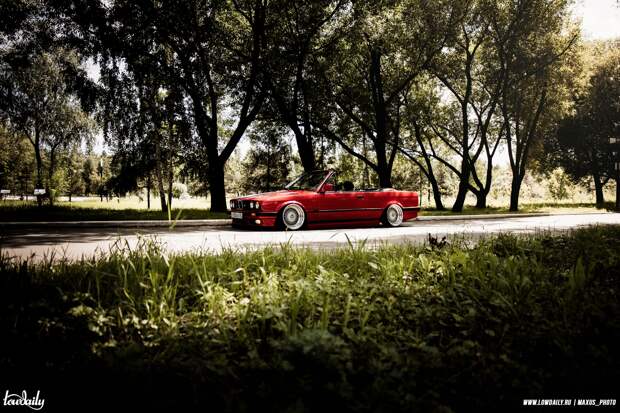 Фитмент и stance BMW E30 Convertible
