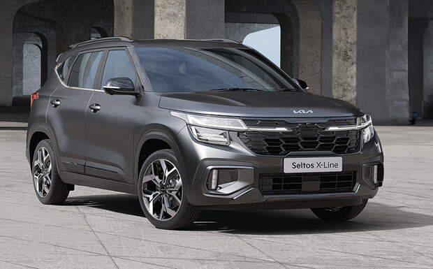 Kia Seltos подешевел в России: машины в наличии — от 2,1 млн рублей (в сентябре было от 2,253 млн рублей)