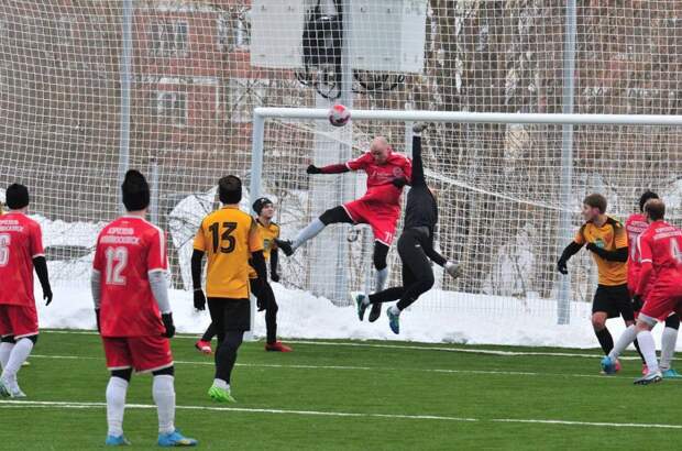 В Туле и Новомосковске стартует зимнее первенство области по футболу
