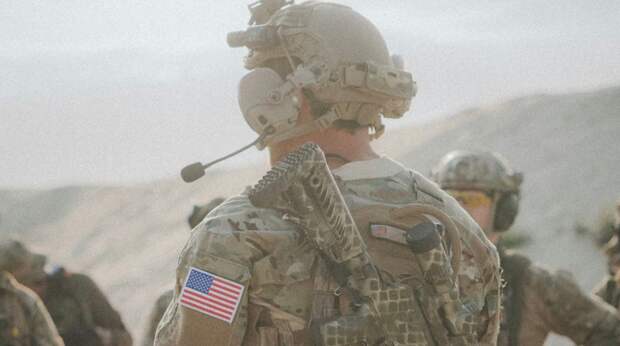 Военные ВС США открыли огонь лазерами по своим в Техасе