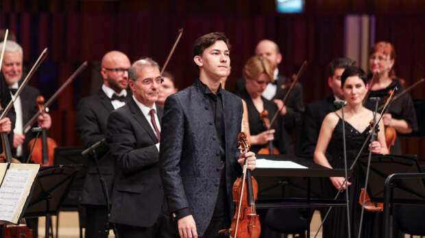 РНО откроет юбилейный абонемент концертом музыки Штрауса, Малера и Корнгольда