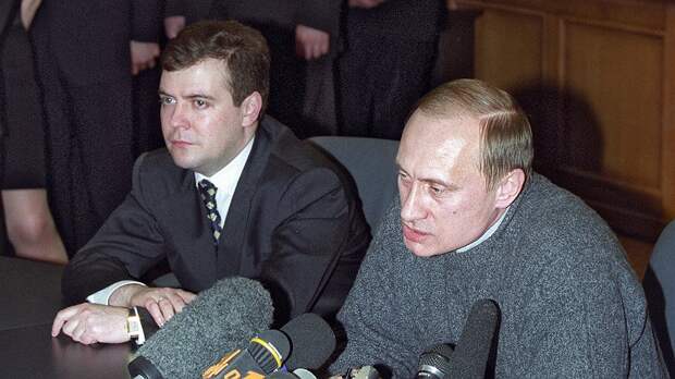 Путин в начале 2000-х. «Дайте мне 20 лет и я верну вам сильную Россию». Пророчество которое сбылось