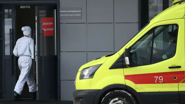 В Свердловской области зафиксировали 3443 случая коронавируса за сутки