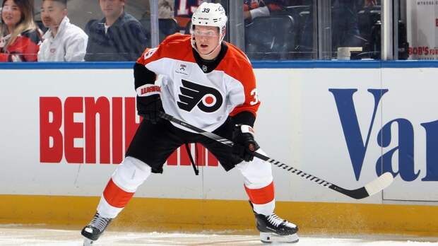 Гол и передача Мичкова помогли «Филадельфии» разгромить «Виннипег»