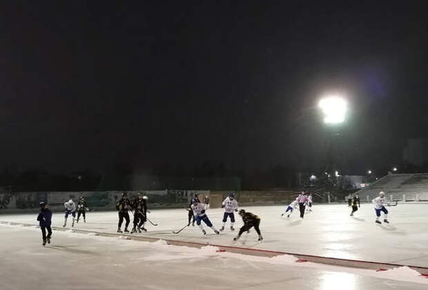 Хоккеисты «Мончегорска» начали участие во всероссийских соревнованиях