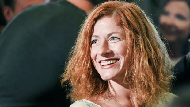 Актриса Воронкова попала в реанимацию из-за загоревшейся в её квартире ёлки