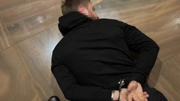 Мужчина, укравший у ребенка сумку с миллионом рублей, задержан в Новосибирске