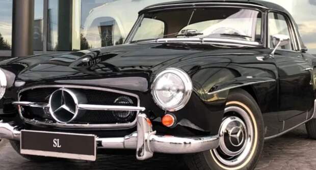 61-летний Mercedes-Benz SL с минимальным пробегом выставили на продажу в России