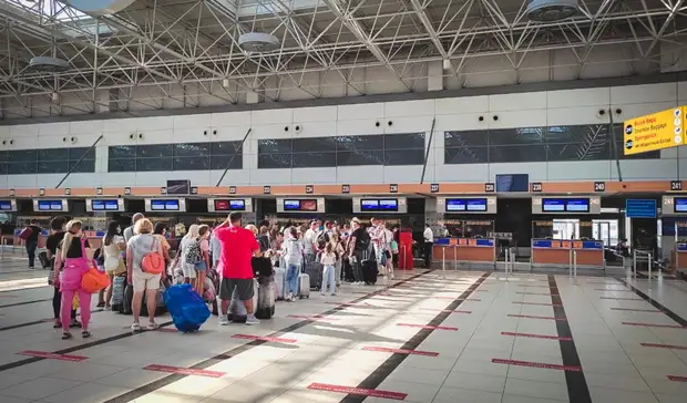 Туроператорам компенсируют расходы на возвращение туристов