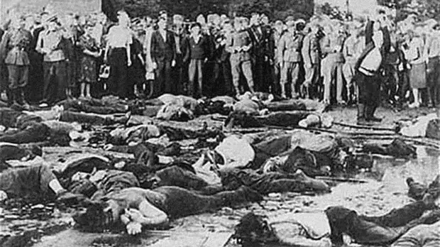 Жертвы и зрители погрома. 27 июня 1941 года