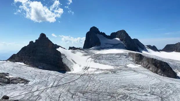 «Главное сейчас не снег, а высота, эффект гор»: российские биатлонисты начали тренировочный сбор в Рамзау