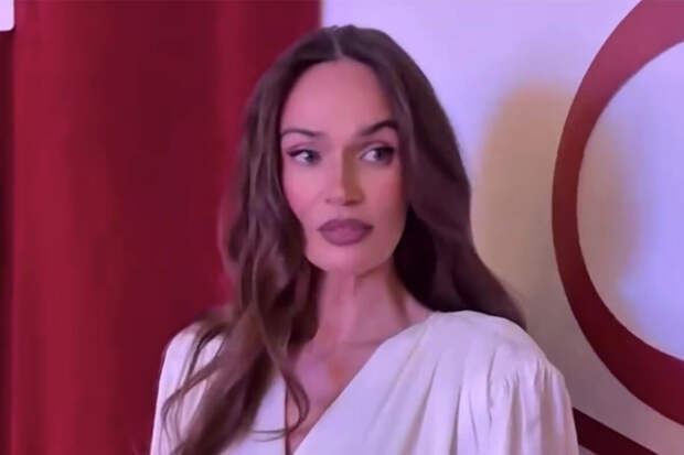 Телеведущая Алена Водонаева вышла в свет после пластики груди