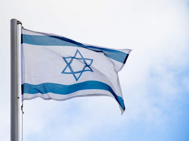 В Израиле объявлена воздушная тревога после ракетных пусков из Ирана