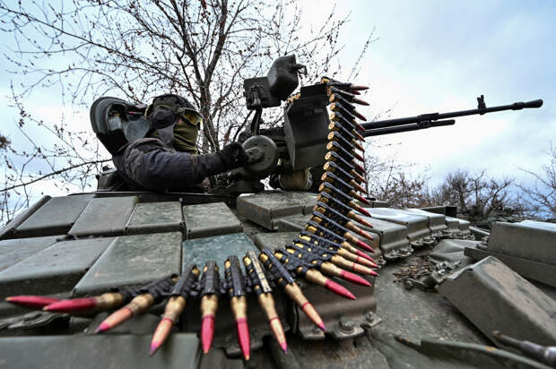 Шойгу рассказал о нарушении Украиной пасхального перемирия 4 900 раз за 30 часов