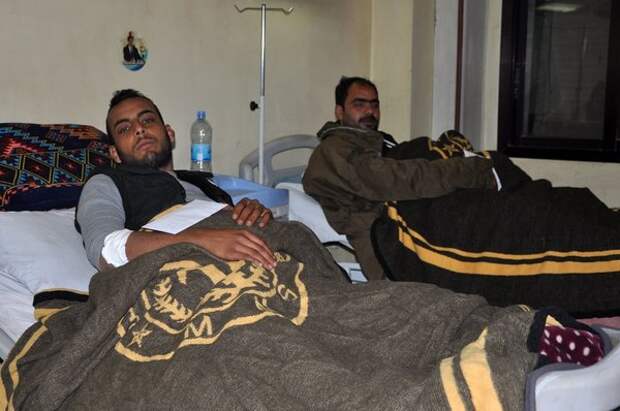 Выжившие из числа раненых сирийских бойцов, принижавших участие в штурме