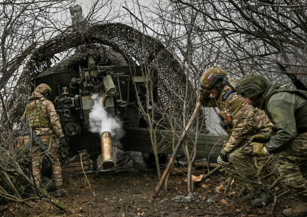 В репортаже из зоны СВО замазали флаг Российской Империи и лик Иисуса Христа