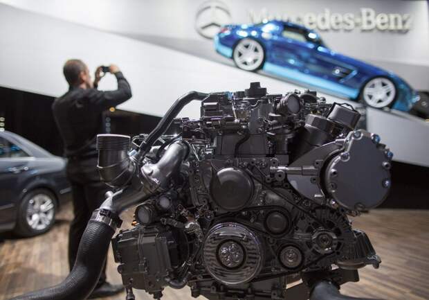 Гибридный двигатель Mercedes-Benz