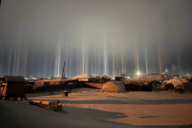 Редкое природное явление наблюдали жители поселка Чистоозерное